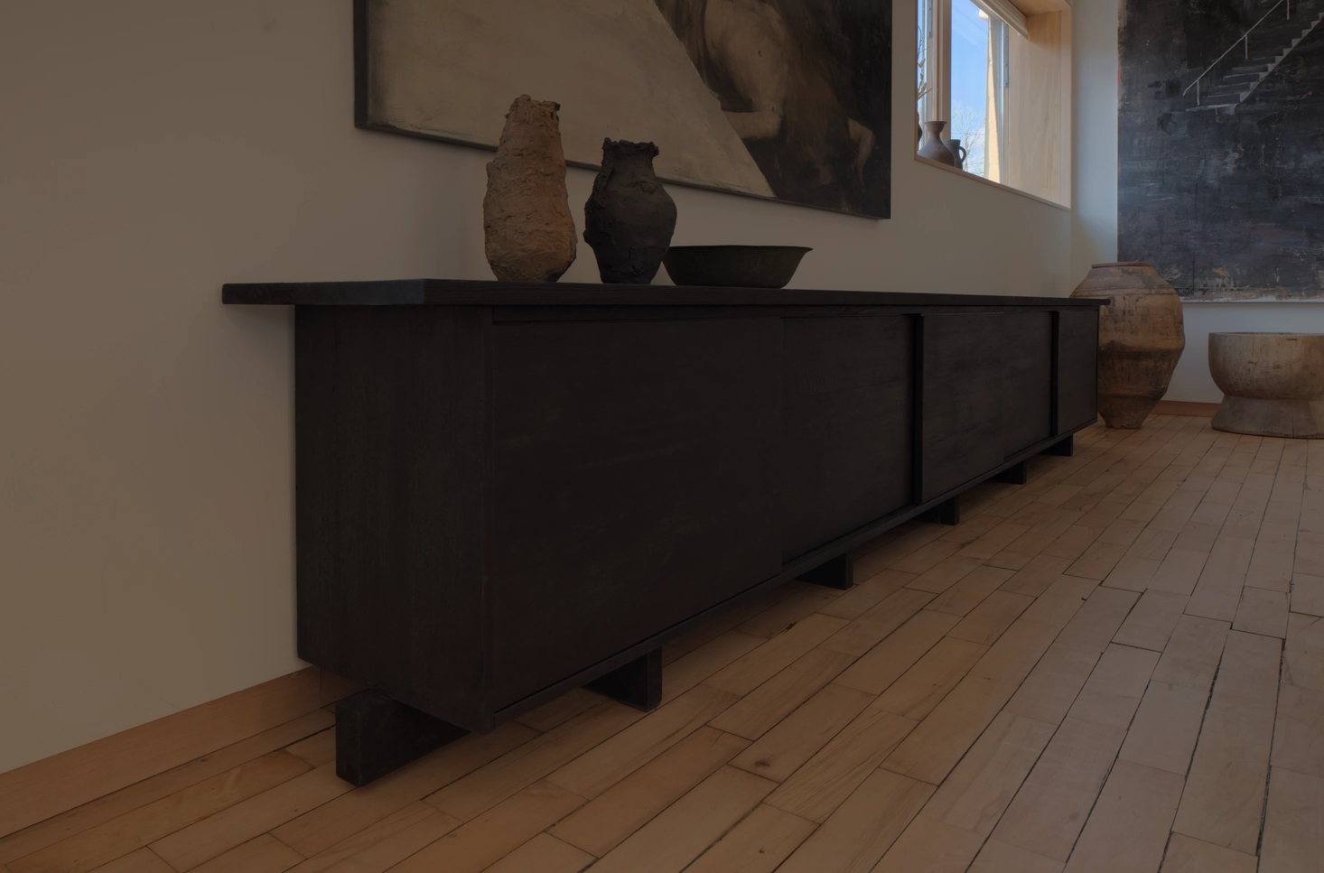 Sideboard context 00041