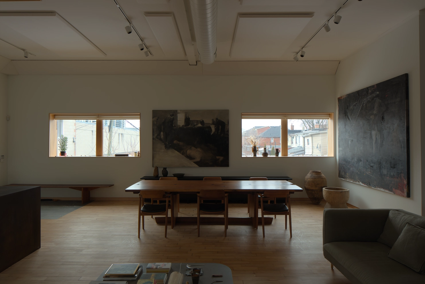 Sideboard context 00054