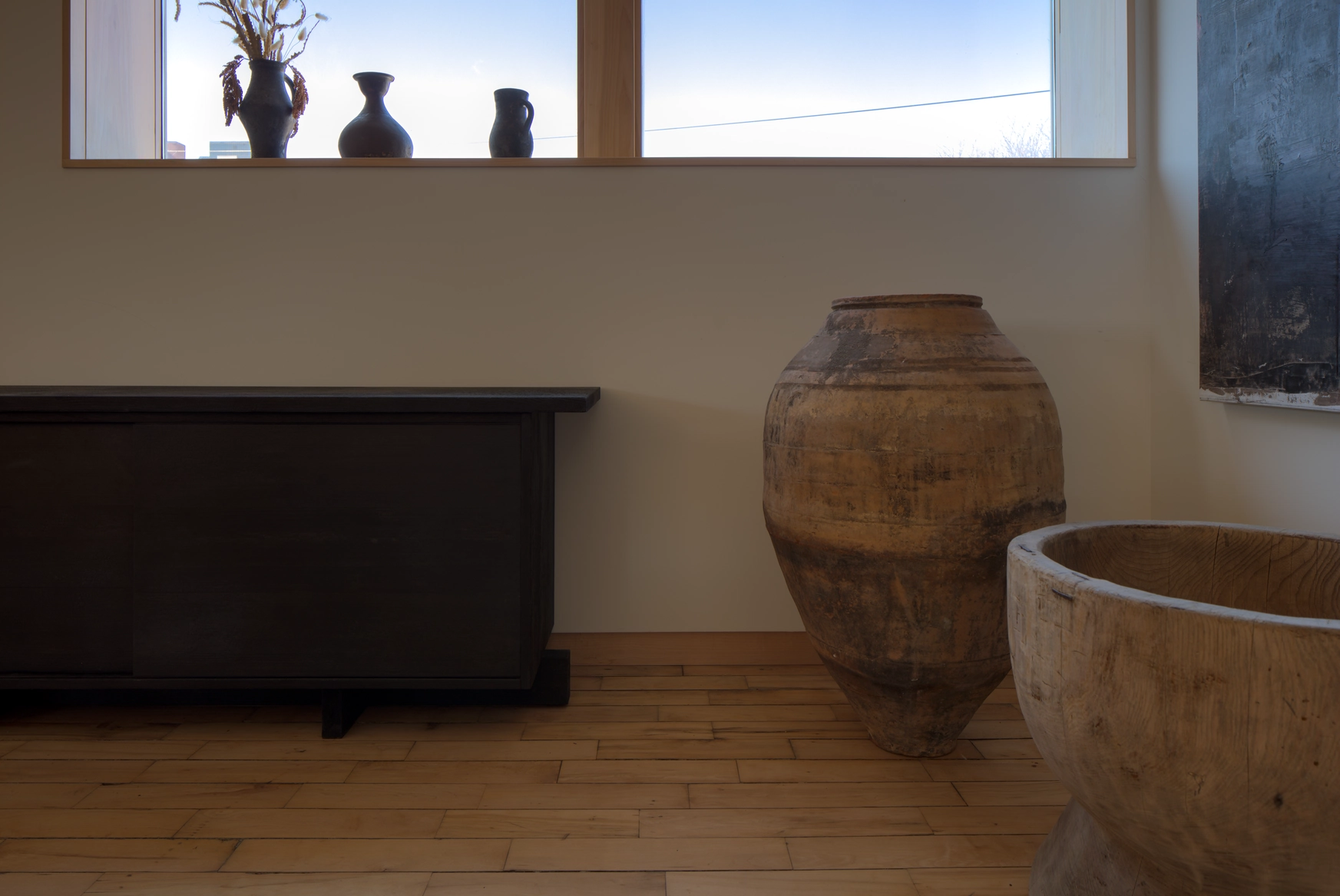 Sideboard details 00007