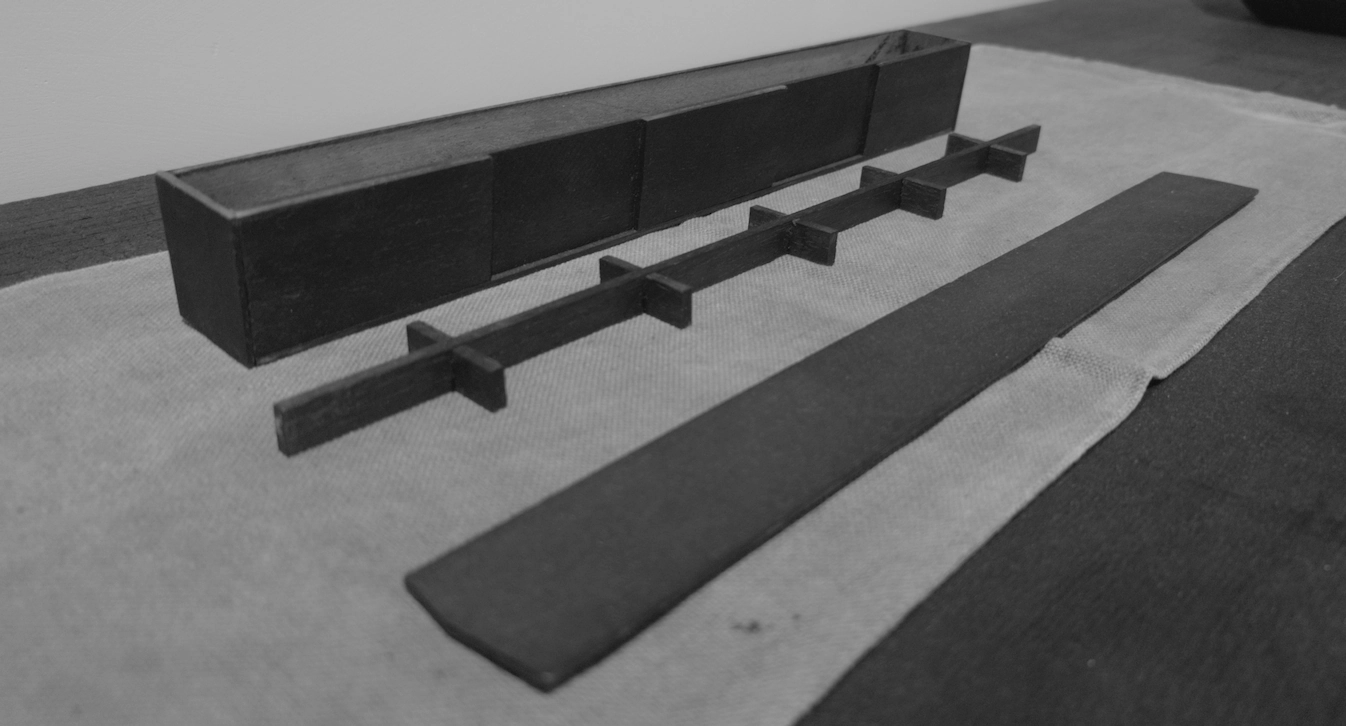 Sideboard details 00042