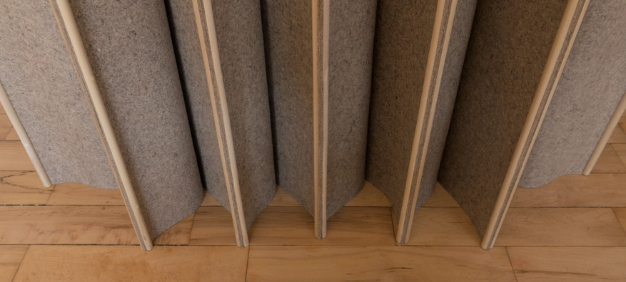 Screen felt details 00007